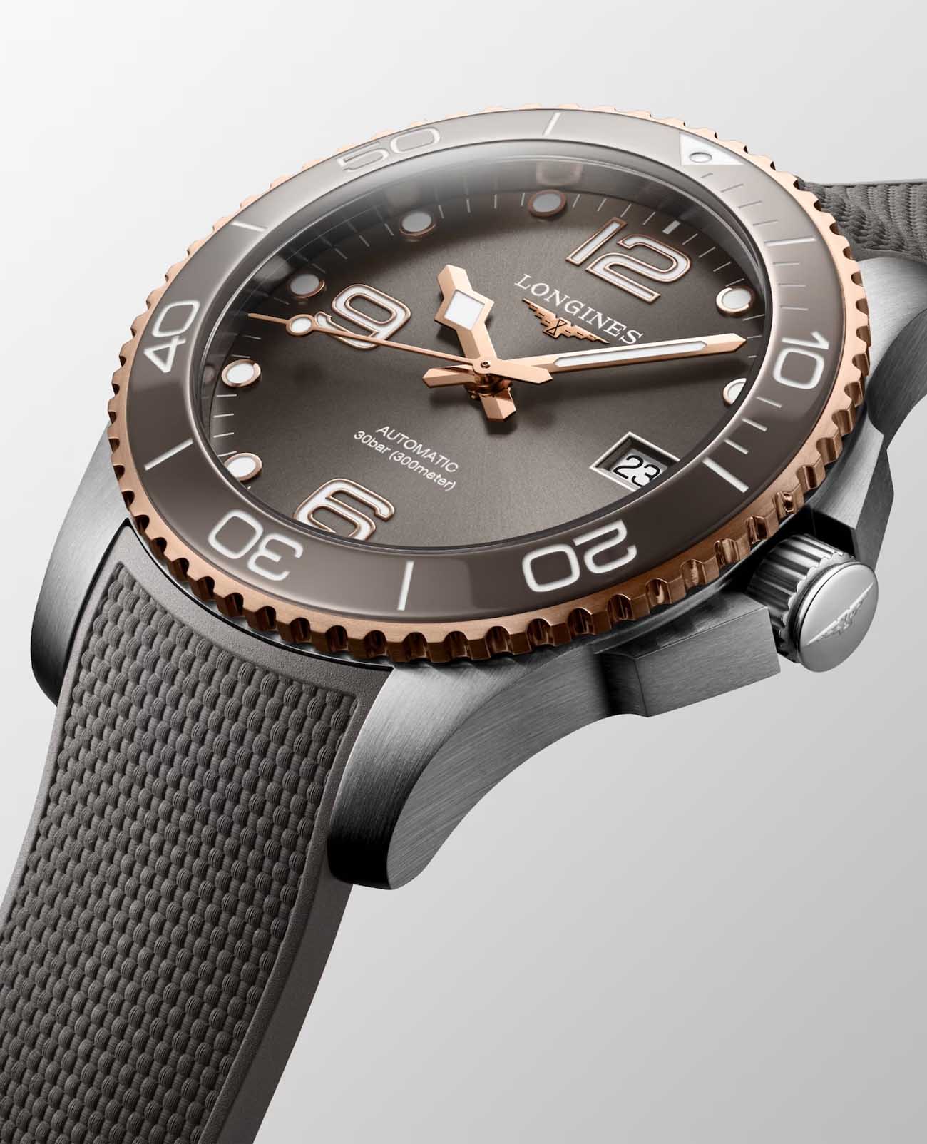 Longines Longines HydroConquest L3.780.3.78.9 женские часы серый циферблат на запястье