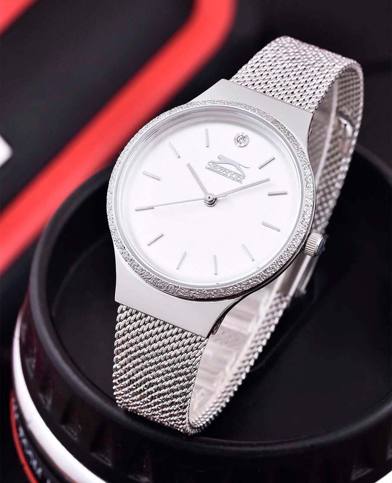 Slazenger Slazenger Classic SL.09.2015.3.01 кварцевые женские часы часы крупный план серебристый циферблата