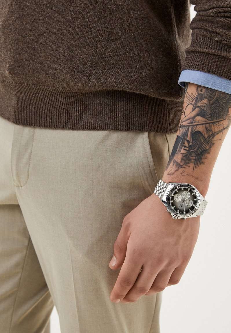 Slazenger Slazenger SL.09.2227.2.01 мужские часы  циферблат на запястье