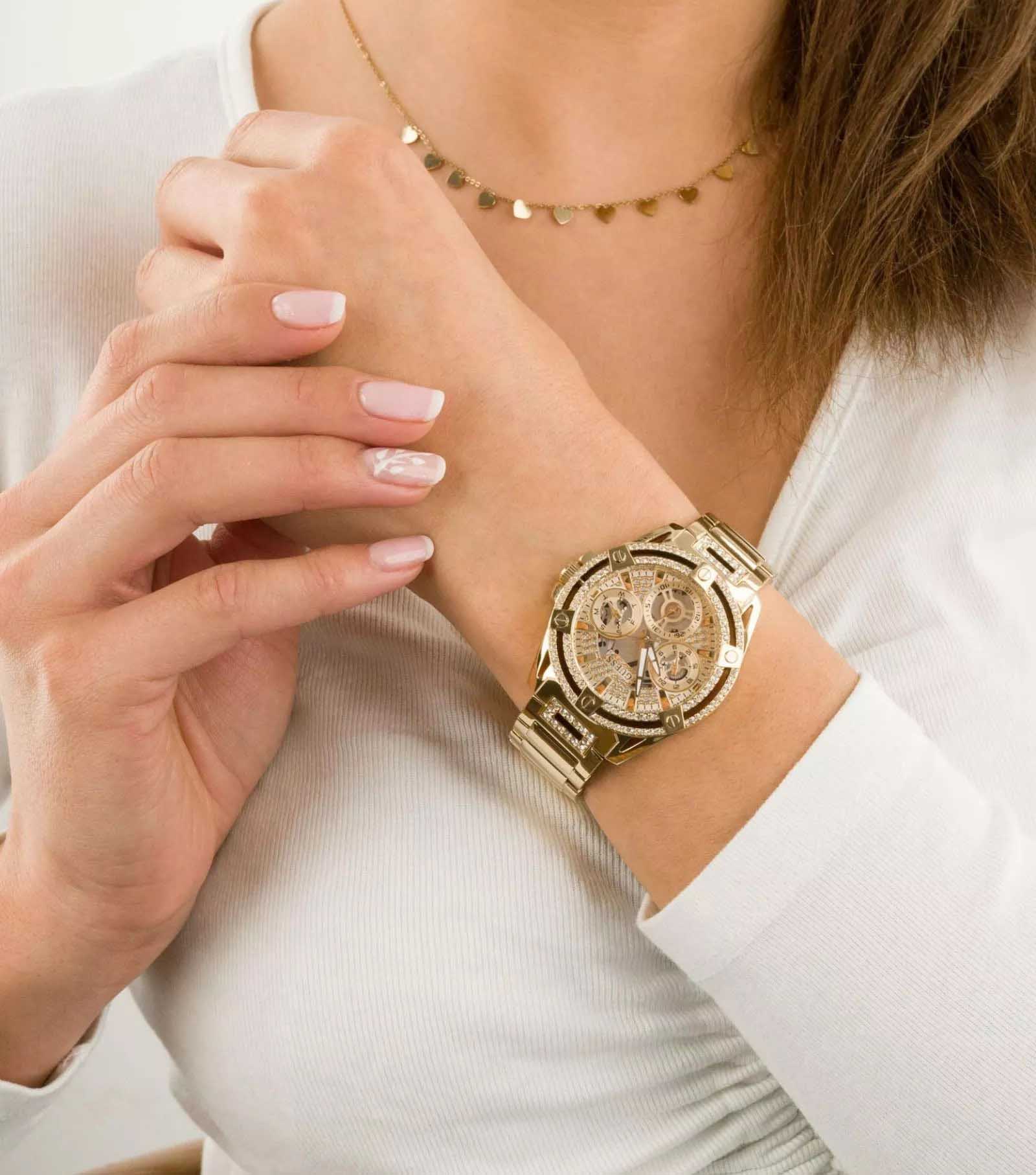 Guess Guess Queen GW0464L2 модель GW0464L2 - комплект поставки Guess: часы, коробка и документация