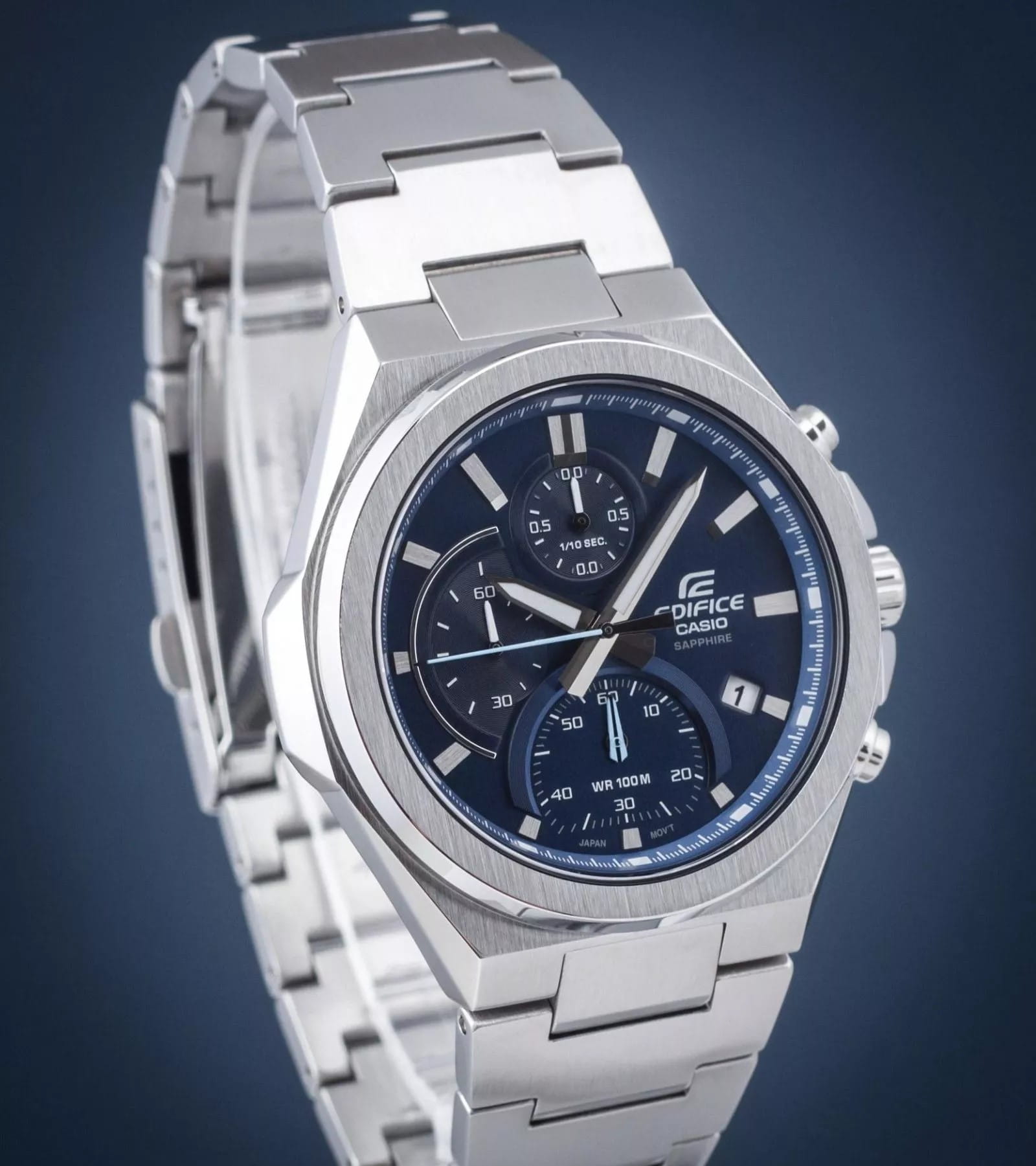 Casio Casio Edifice EFB-700D-2A  — детали корпуса и нержавеющая сталь