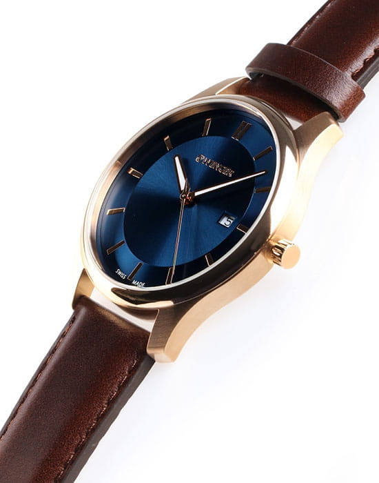 Wenger 01.1441.119 , наручные мужские часы фото под углом