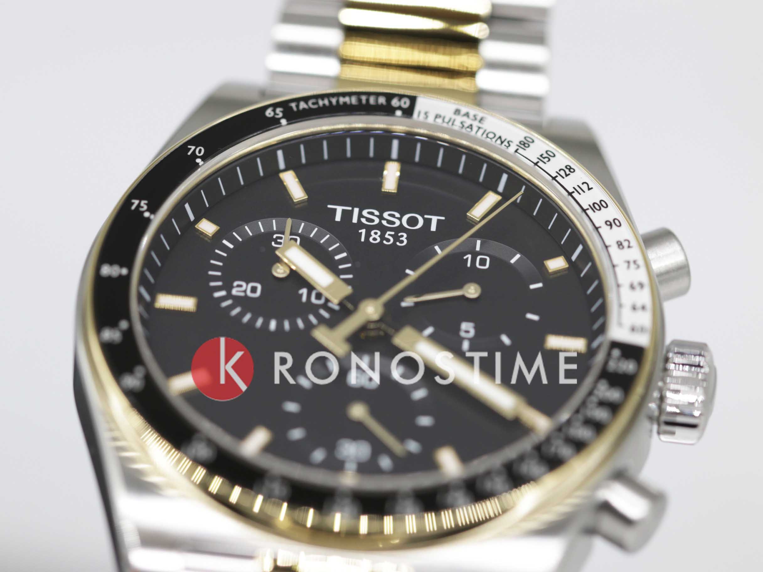 Tissot T1494172205100 мужские часы застежка крупным планом