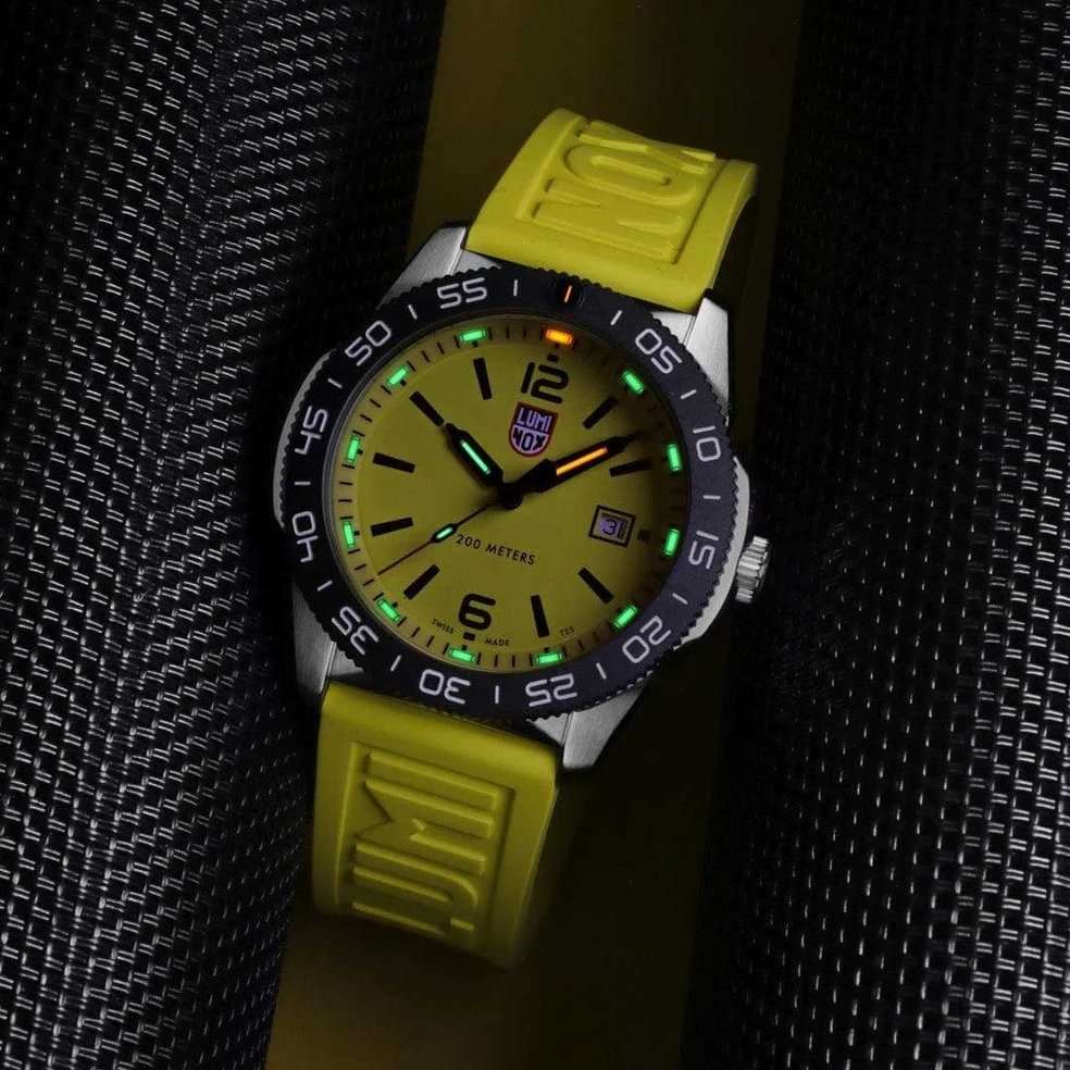 Luminox Luminox Pacific Diver XS.3125  — детали корпуса и каучук