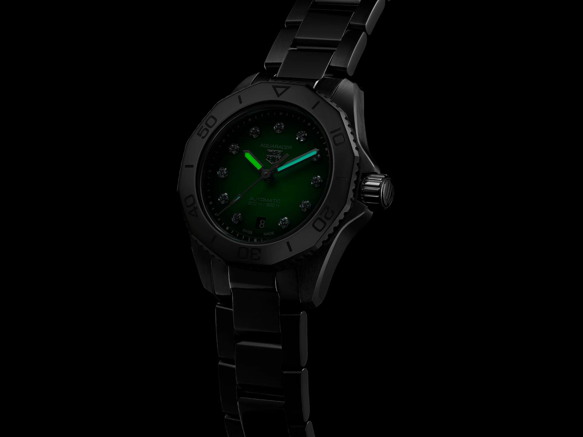 TAG Heuer TAG Heuer Aquaracer Professional 200 WBP2415.BA0622 женские часы зеленый циферблат на запястье