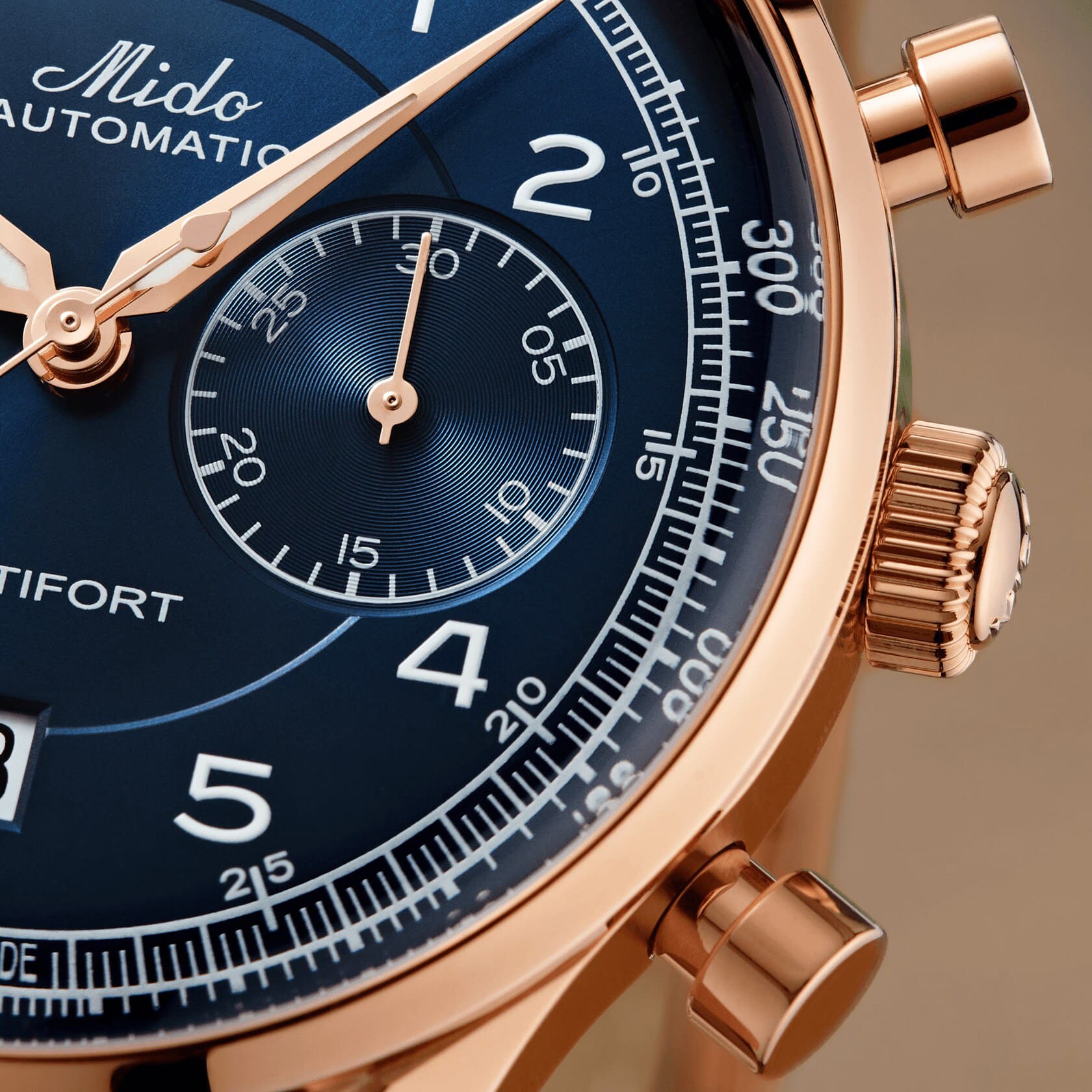 Mido Mido Multifort Patrimony Chronograph M040.427.36.042.00  — детали корпуса и кожаный