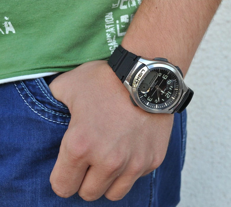 Оригинальные часы Casio Casio Collection AQ-180W-1B кварцевые калибр механизма  общий вид