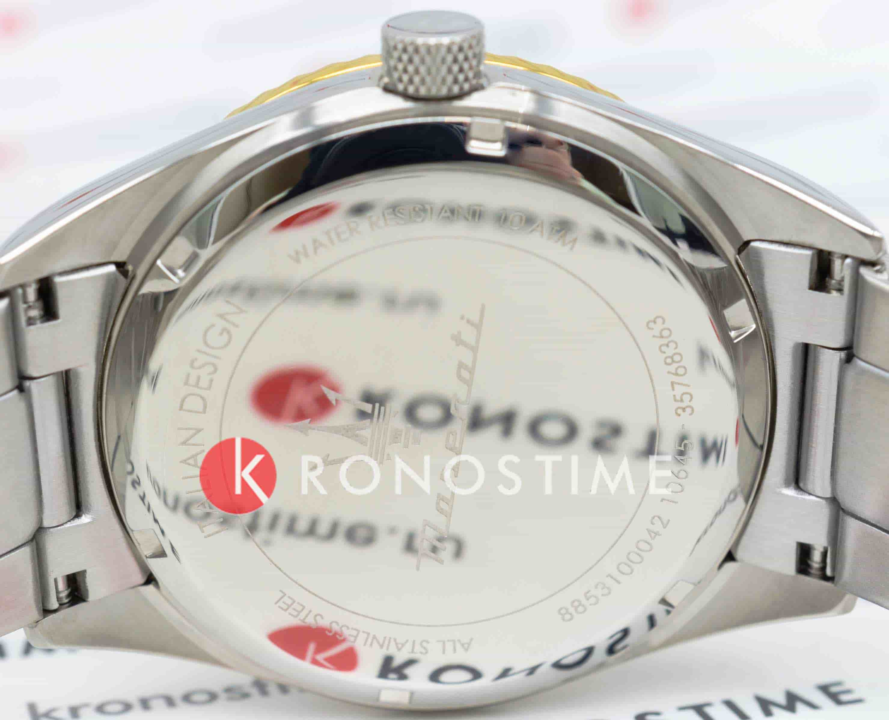 Maserati R8853100042 мужские часы застежка крупным планом