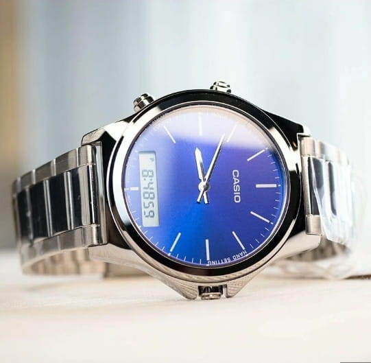 Casio Casio Collection MTP-VC01D-2EUDF (MTP-VC01D-2E) кварцевые мужские часы часы крупный план синий циферблата