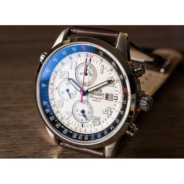 Orient Orient TD0900AW (FTD0900AW), classic automatic япония мужские часы на браслете 18-каратное желтое золото боковой вид