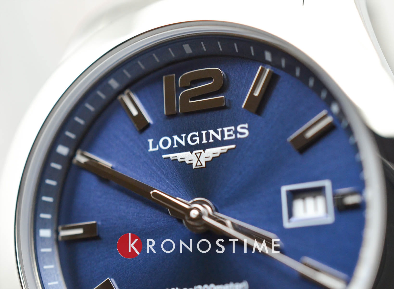Оригинальные часы Longines Longines Conquest L3.376.4.96.6 кварцевые калибр механизма l152 общий вид