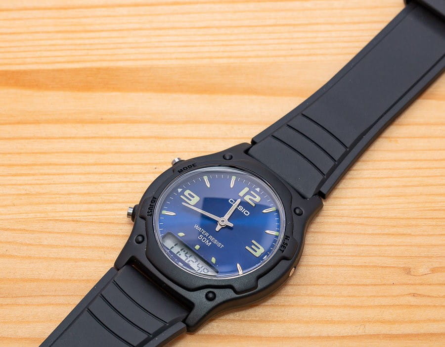 Casio Casio Collection AW-49HE-2AVDF (AW-49HE-2A) кварцевые мужские часы часы крупный план синий циферблата