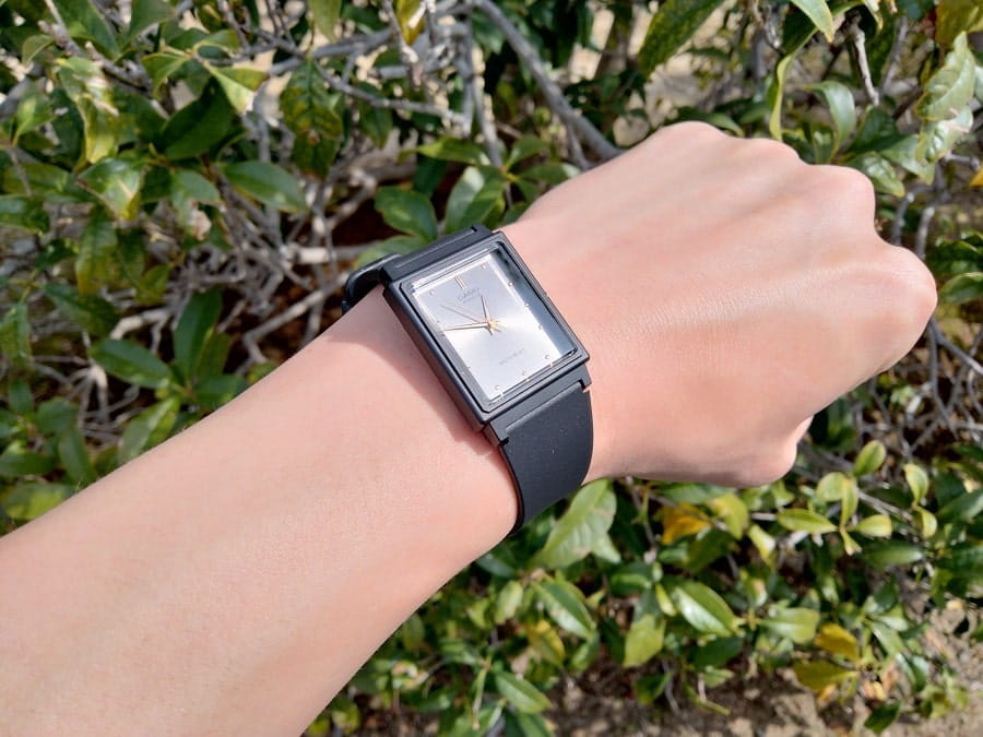 Casio Casio Collection MQ-38-8ADF (MQ-38-8A), collection япония мужские часы на браслете пластик боковой вид