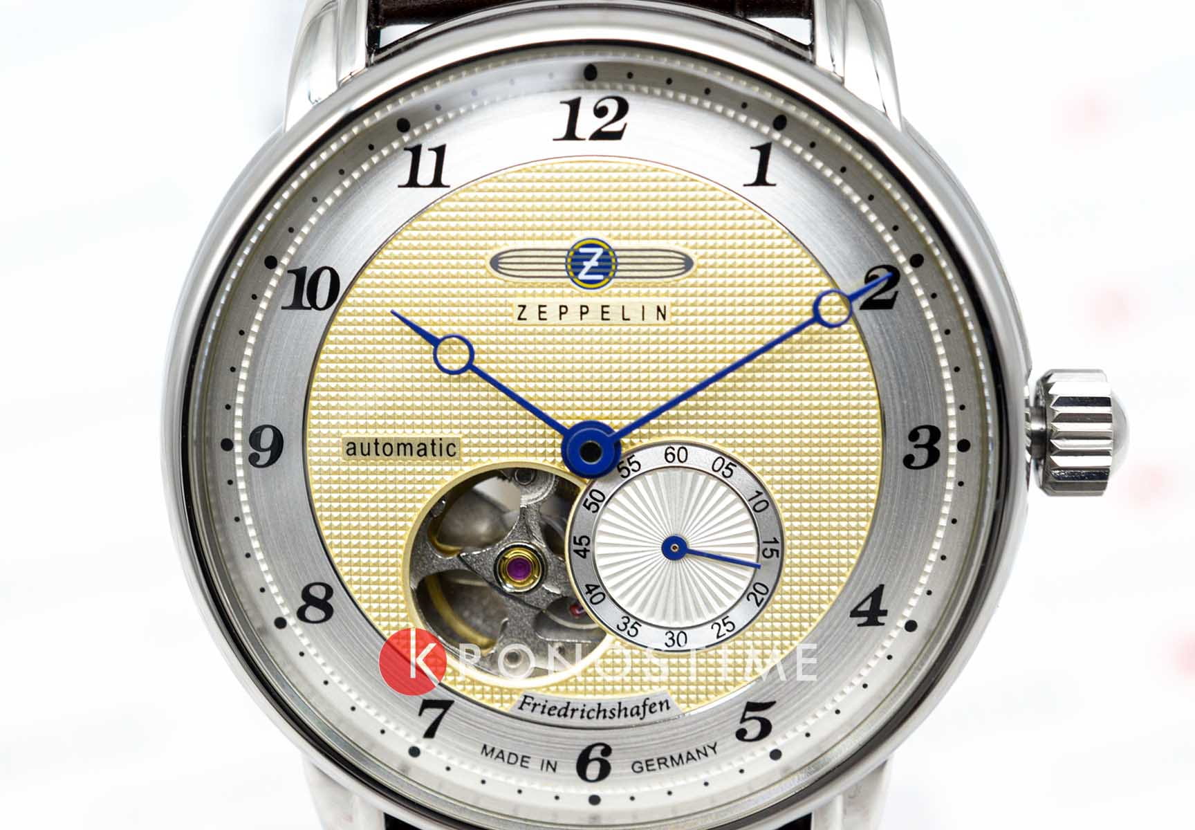 Zeppelin Zeppelin Fridrichshafen 85665 механические мужские часы часы крупный план золотой циферблата