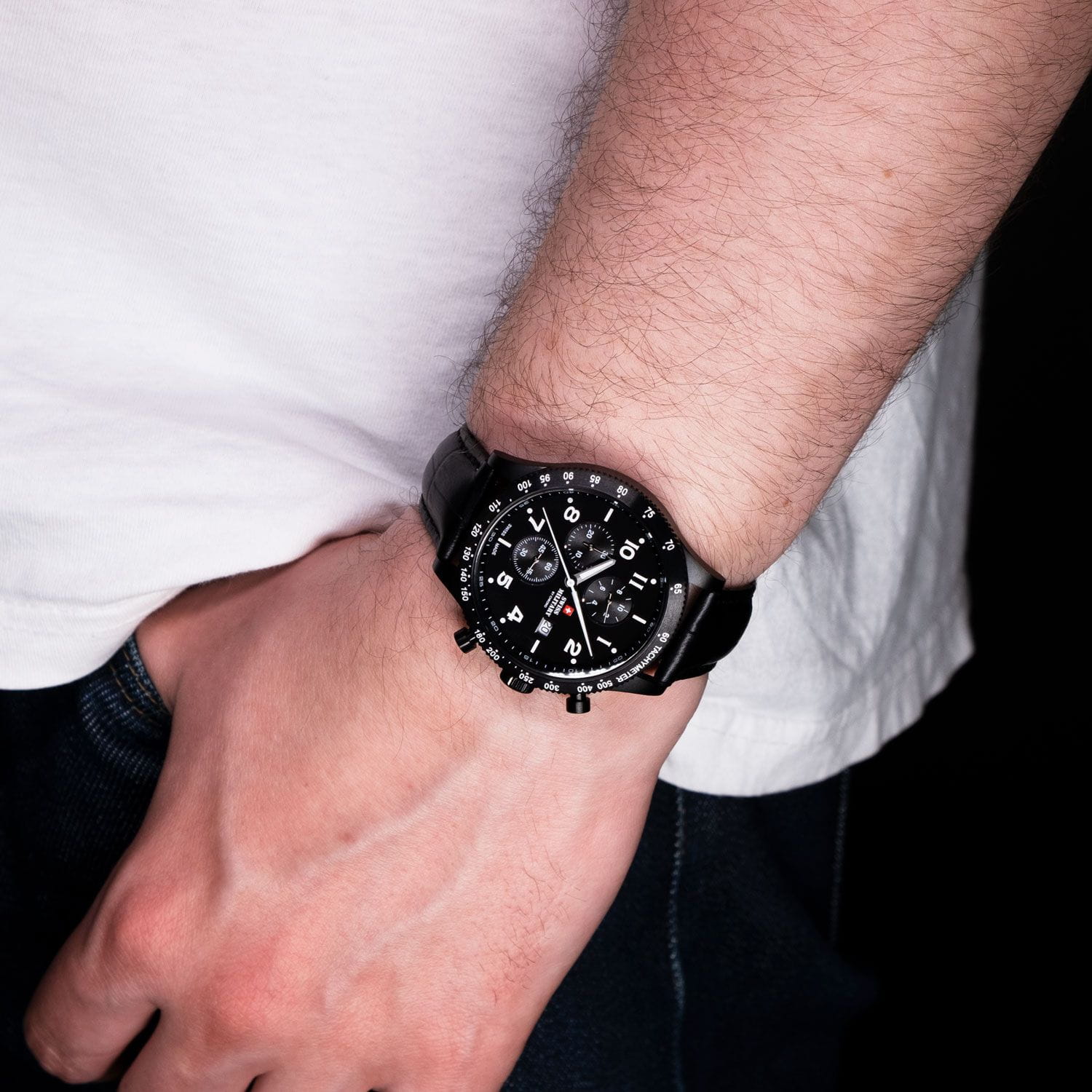 Swiss Military by Chrono Swiss Military by Chrono Sports SM34084.07 мужские часы черный циферблат на запястье