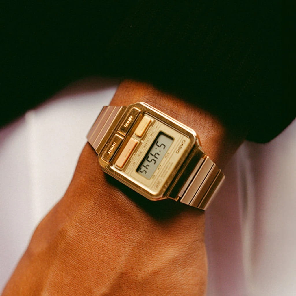 Casio Casio Vintage A120WEG-9AEF , наручные мужские часы фото под углом