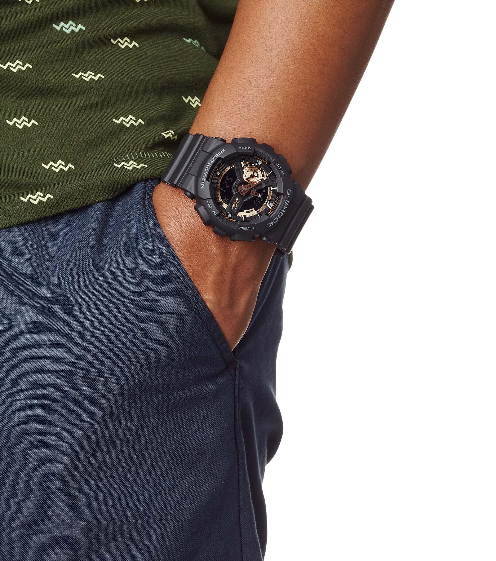 Casio Casio G-Shock GA-110RG-1A GA-110, наручные мужские часы фото под углом