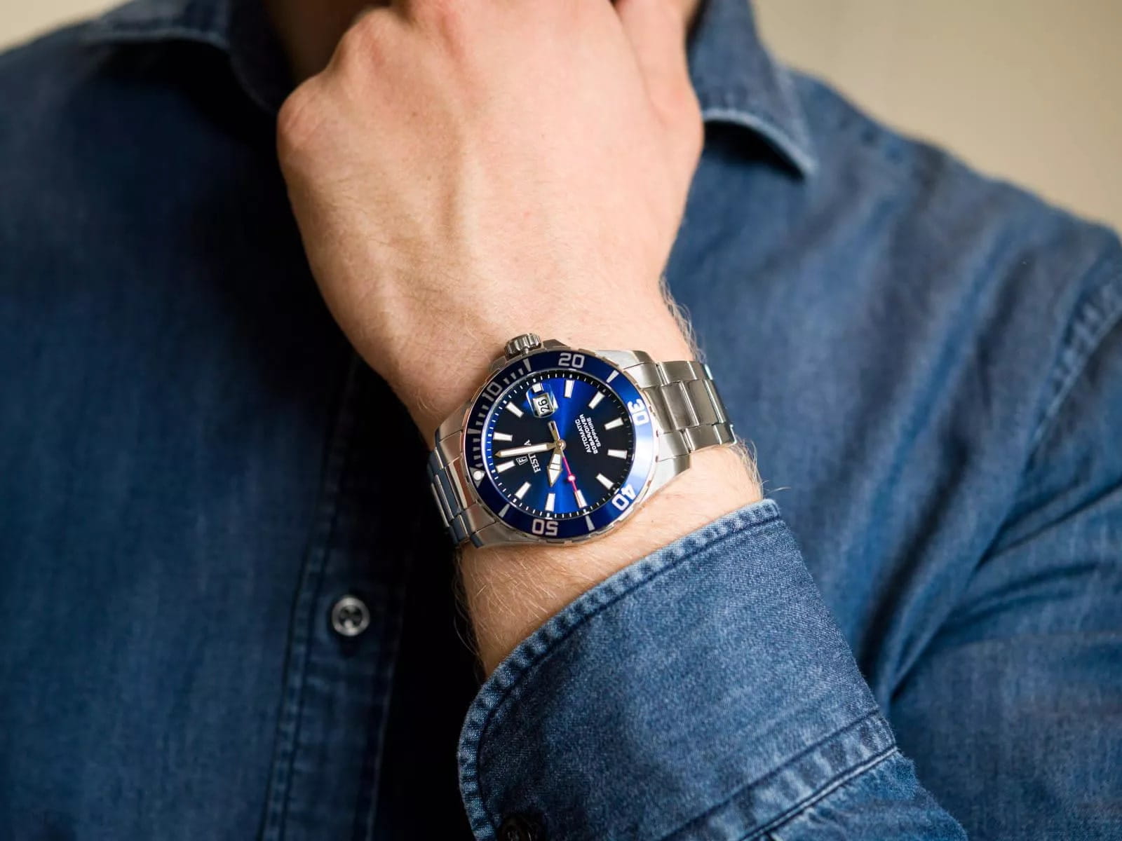 Festina Festina Automatic F20531/3 , наручные мужские часы фото под углом