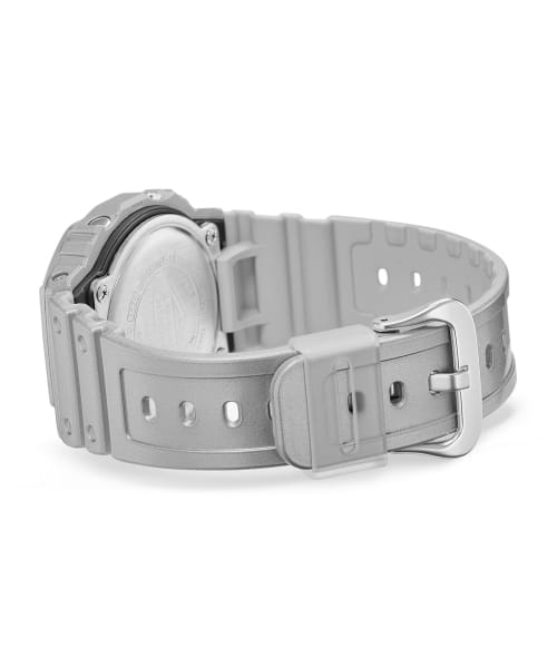 Casio DW-5600FF-8 мужские часы застежка крупным планом