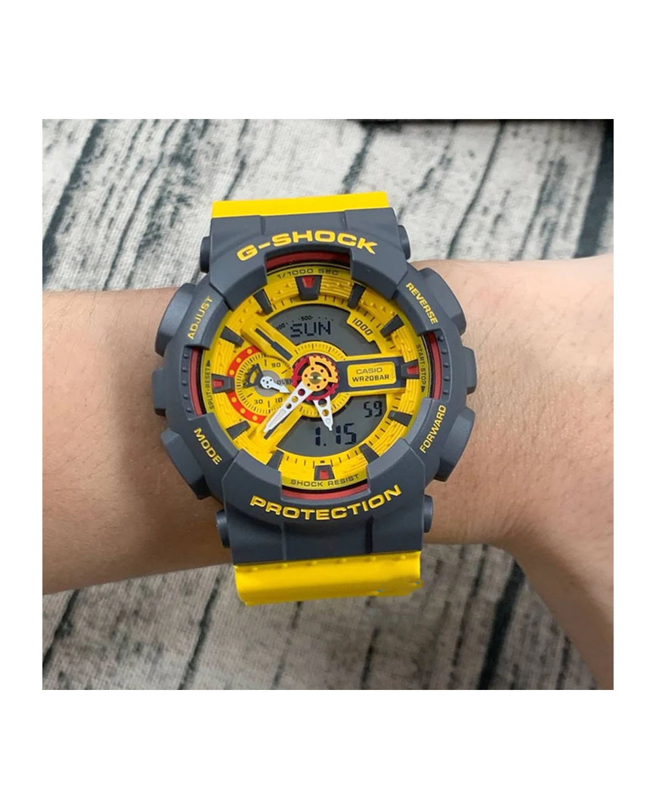 Casio Casio G-Shock GA-110Y-9A GA-110, наручные мужские часы фото под углом