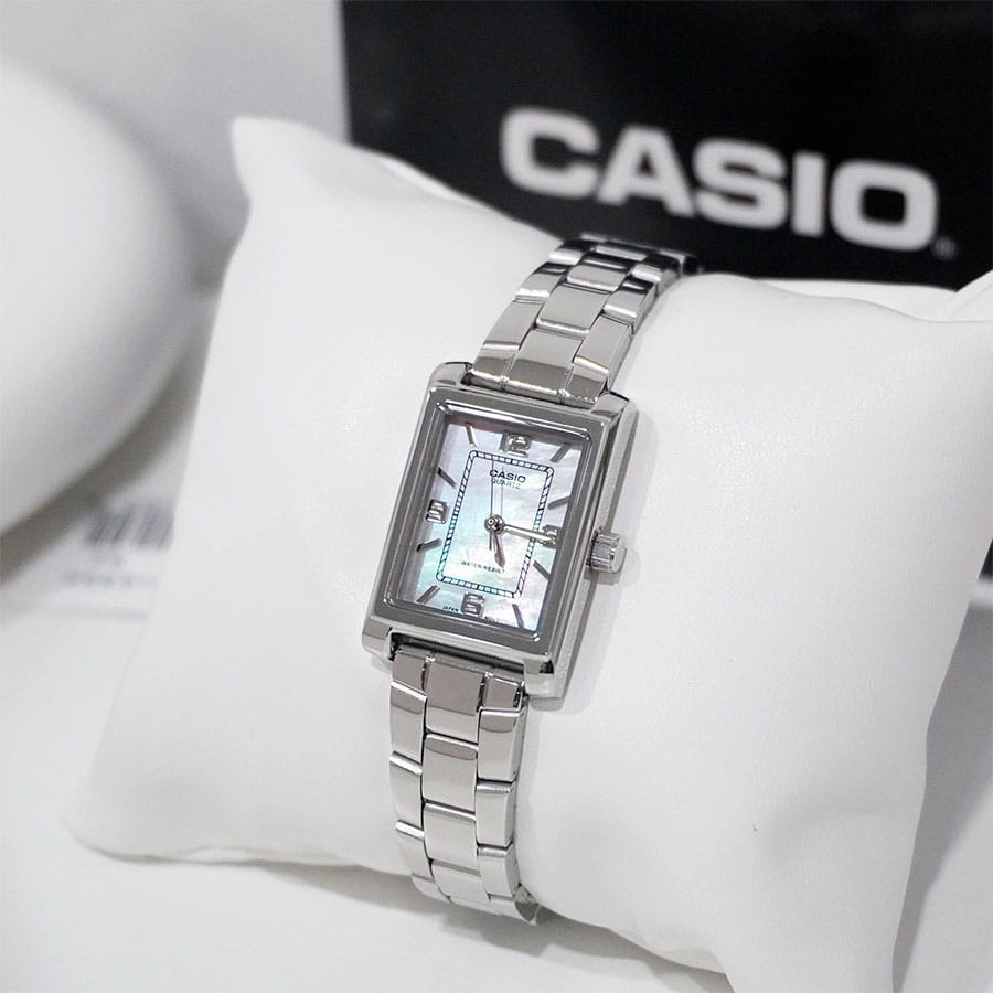Casio Casio Collection LTP-1234DS-4A кварцевые женские часы часы крупный план перламутровый циферблата