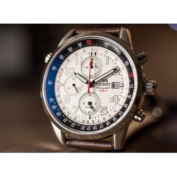 Orient Orient TD0900AW (FTD0900AW) , наручные мужские часы фото под углом