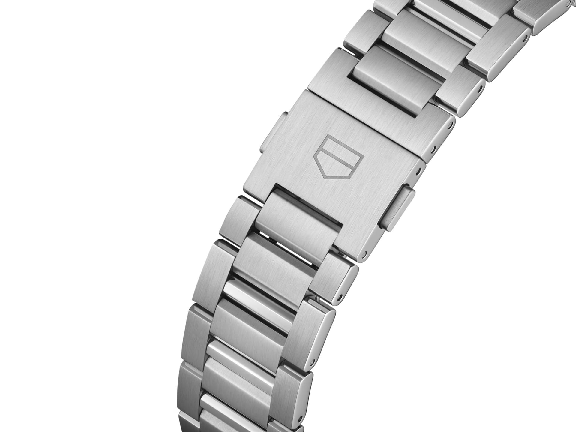 TAG Heuer TAG Heuer Carrera CBN2A1N.BA0643, carrera швейцария мужские часы на браслете кожаный боковой вид