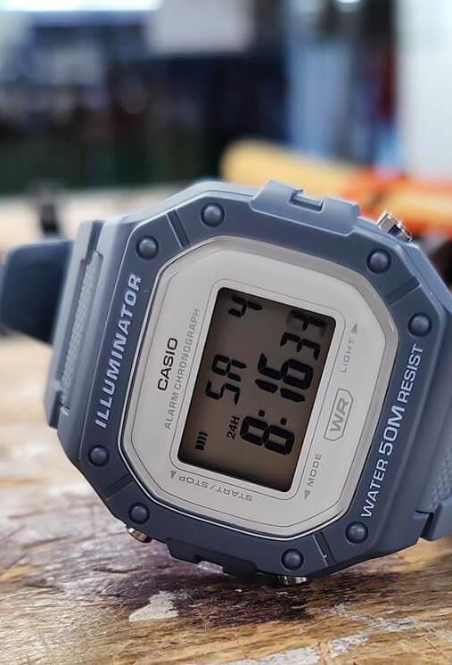 Casio Casio Collection W-218HC-2AVEF мужские часы  циферблат на запястье