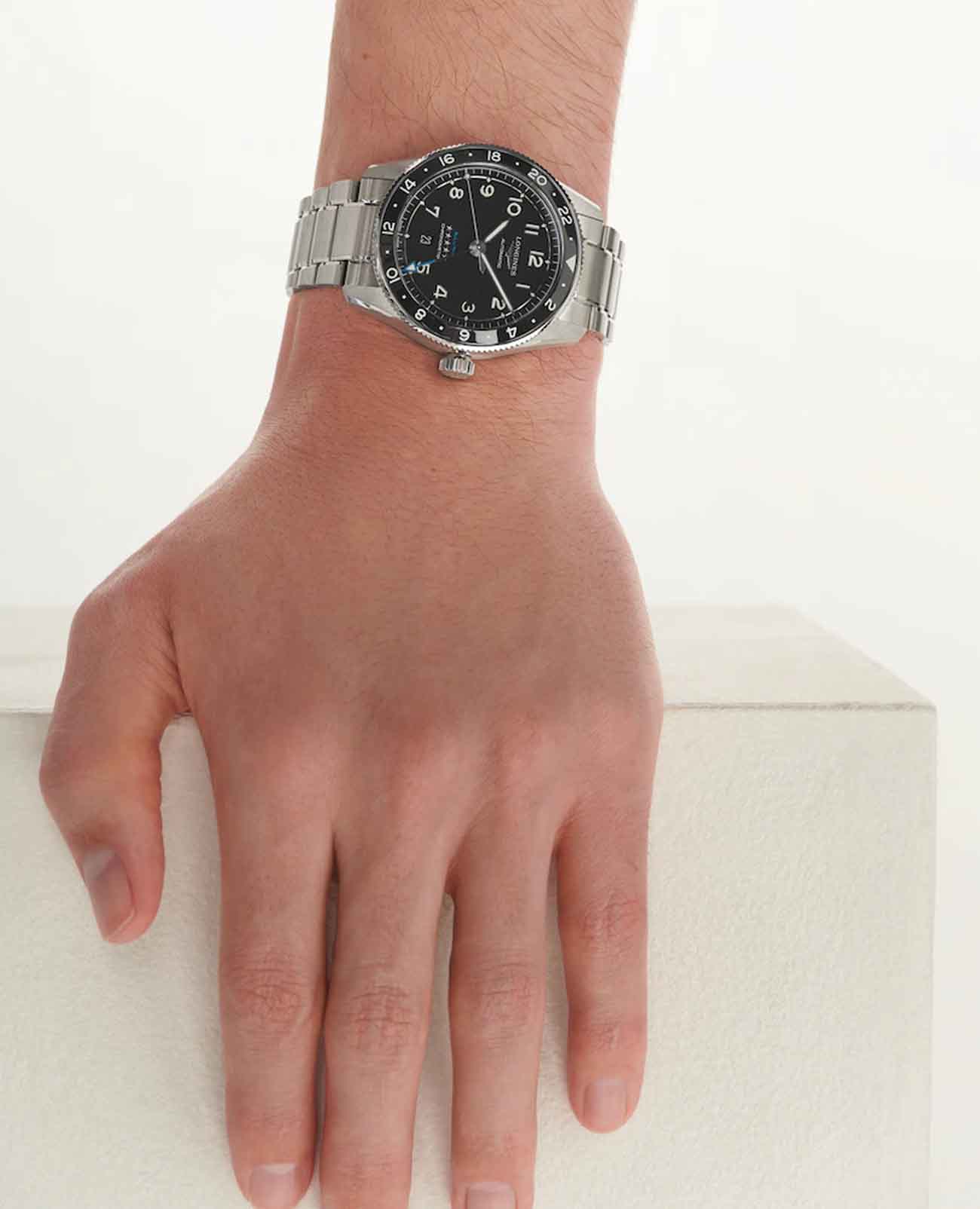 Оригинальные часы Longines Longines Spirit L3.812.4.53.6 механические калибр механизма  общий вид