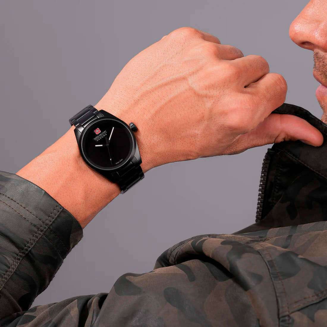 Swiss Military Hanowa SMWGG0003530 мужские часы застежка крупным планом