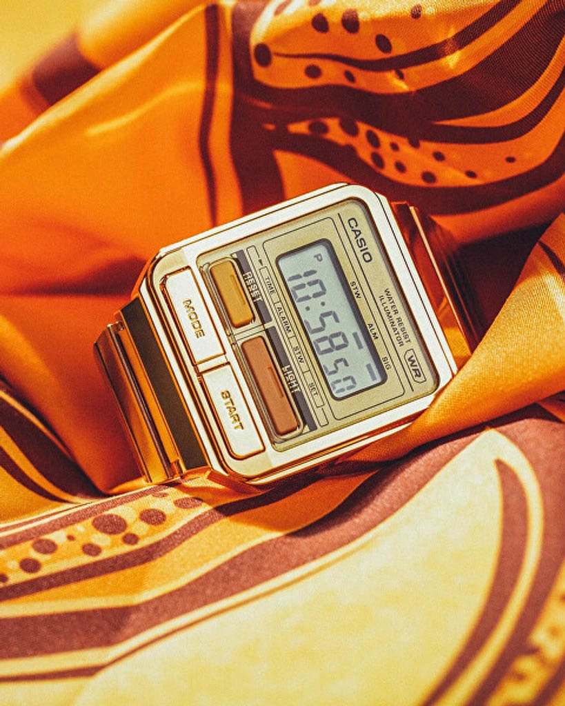 Casio Casio Vintage A120WEG-9AEF, vintage япония мужские часы на браслете нержавеющая сталь с ip-покрытием боковой вид