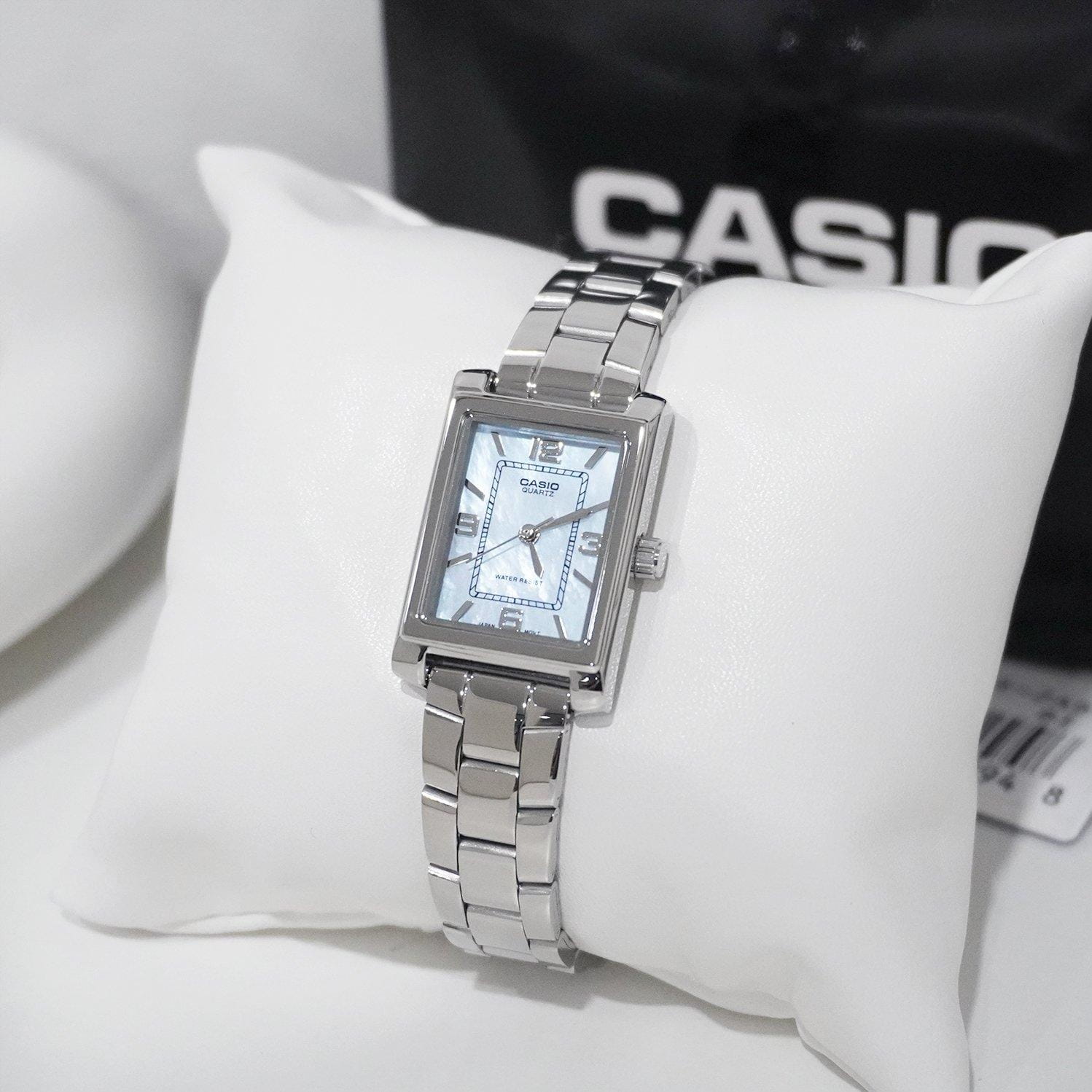 Casio Casio Collection LTP-1234DS-2A , наручные женские часы фото под углом