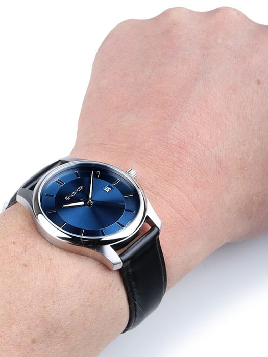 Wenger 01.1441.118 , наручные мужские часы фото под углом