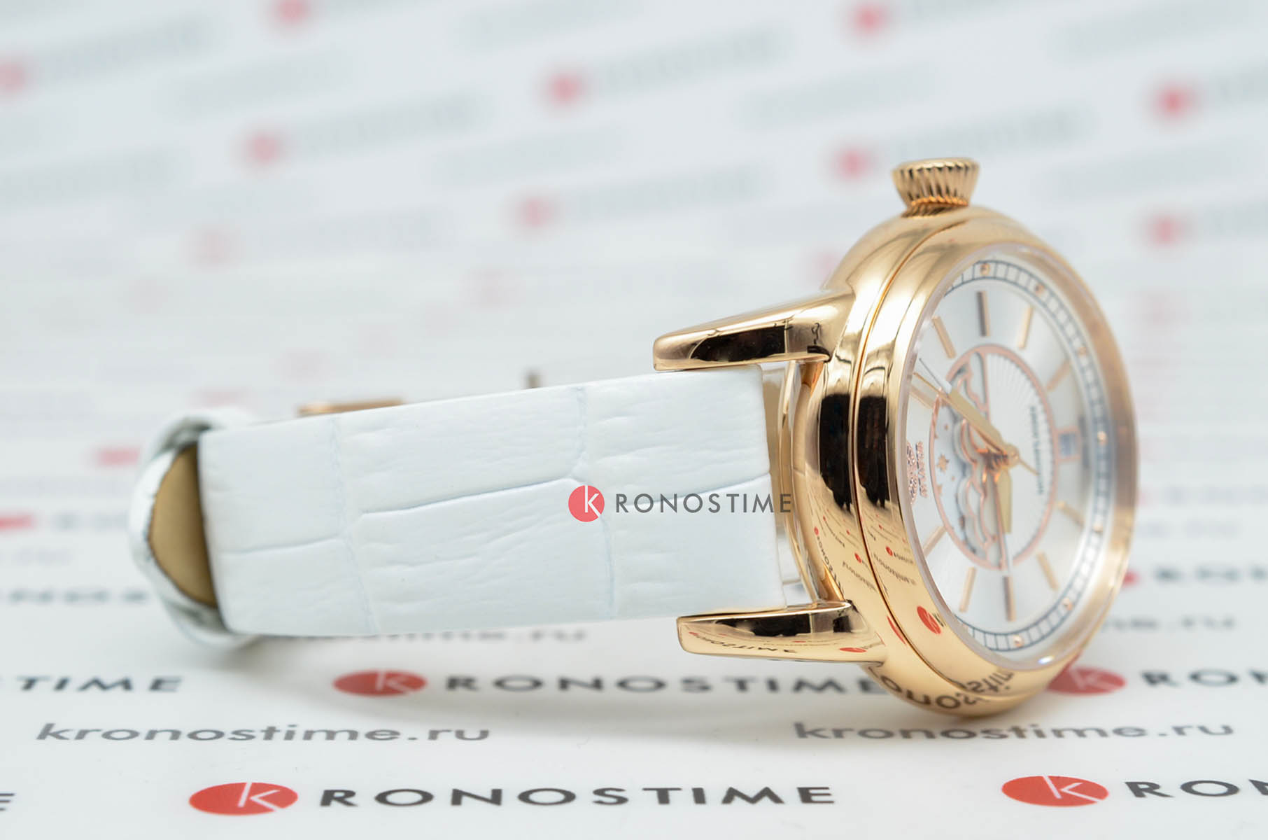 Aviator Aviator Douglas MoonFlight V.1.33.2.251.4 кварцевые женские часы часы крупный план красный циферблата